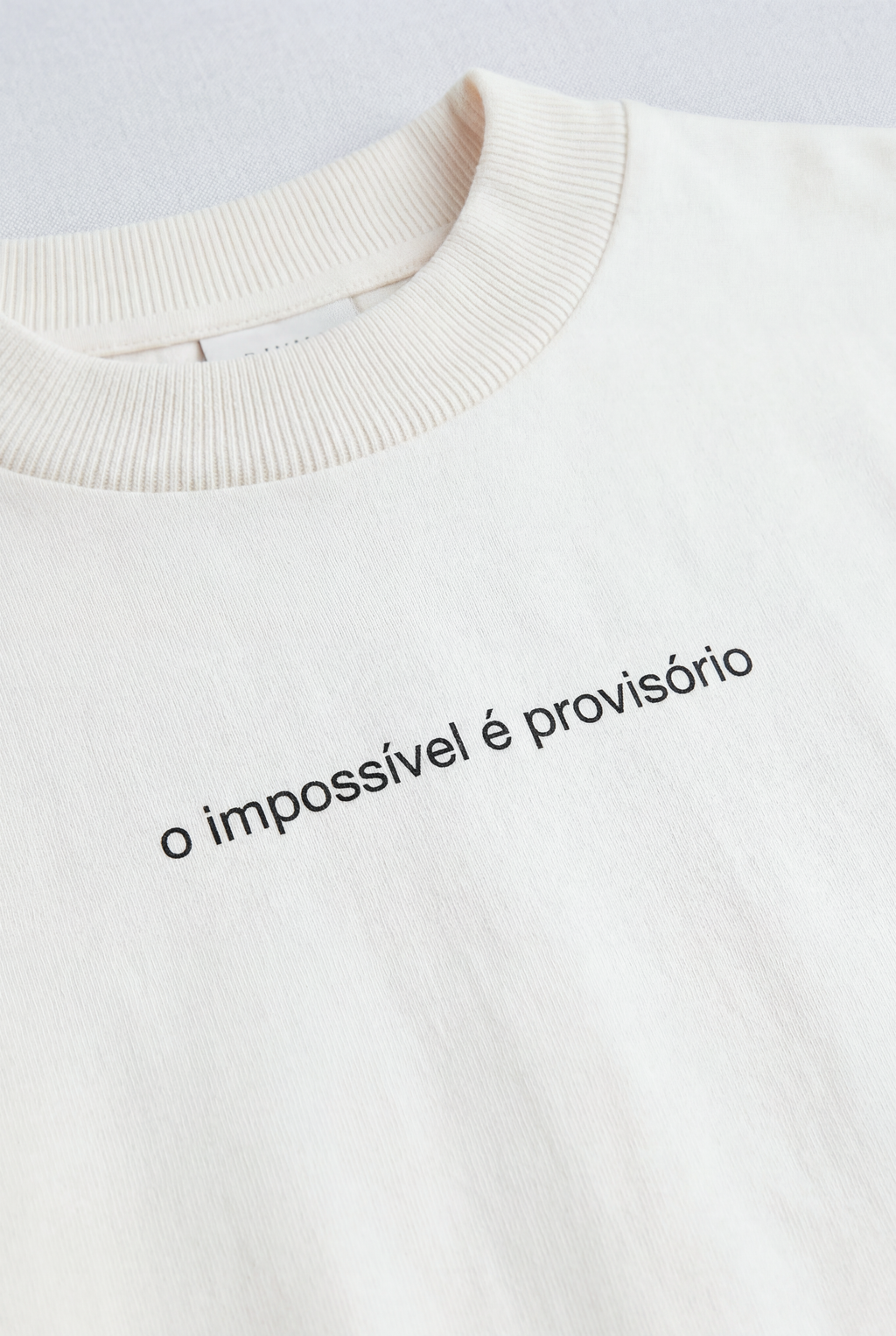 Camiseta Origem - Off-white